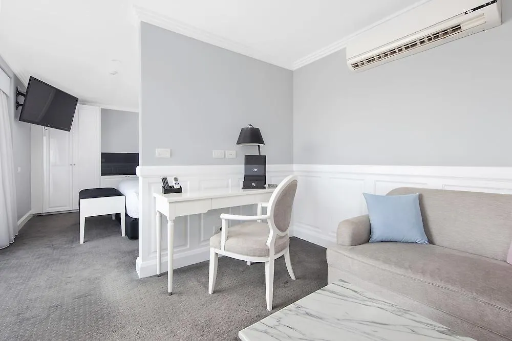 ****  Canberra Rex Hotel Austrálie