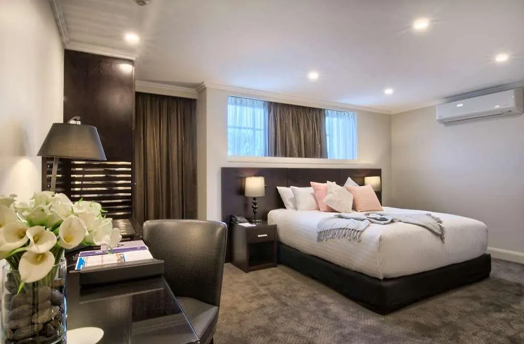 Canberra Rex Hotel y Apartamentos con servicio 4*,