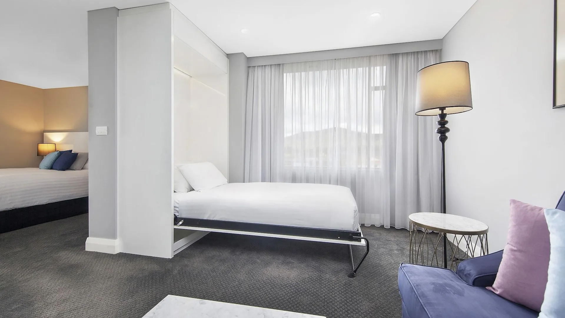 Canberra Rex Hotel y Apartamentos con servicio